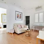 Pick A Flat\'S Apartment In Republique - Avenue De La Republique