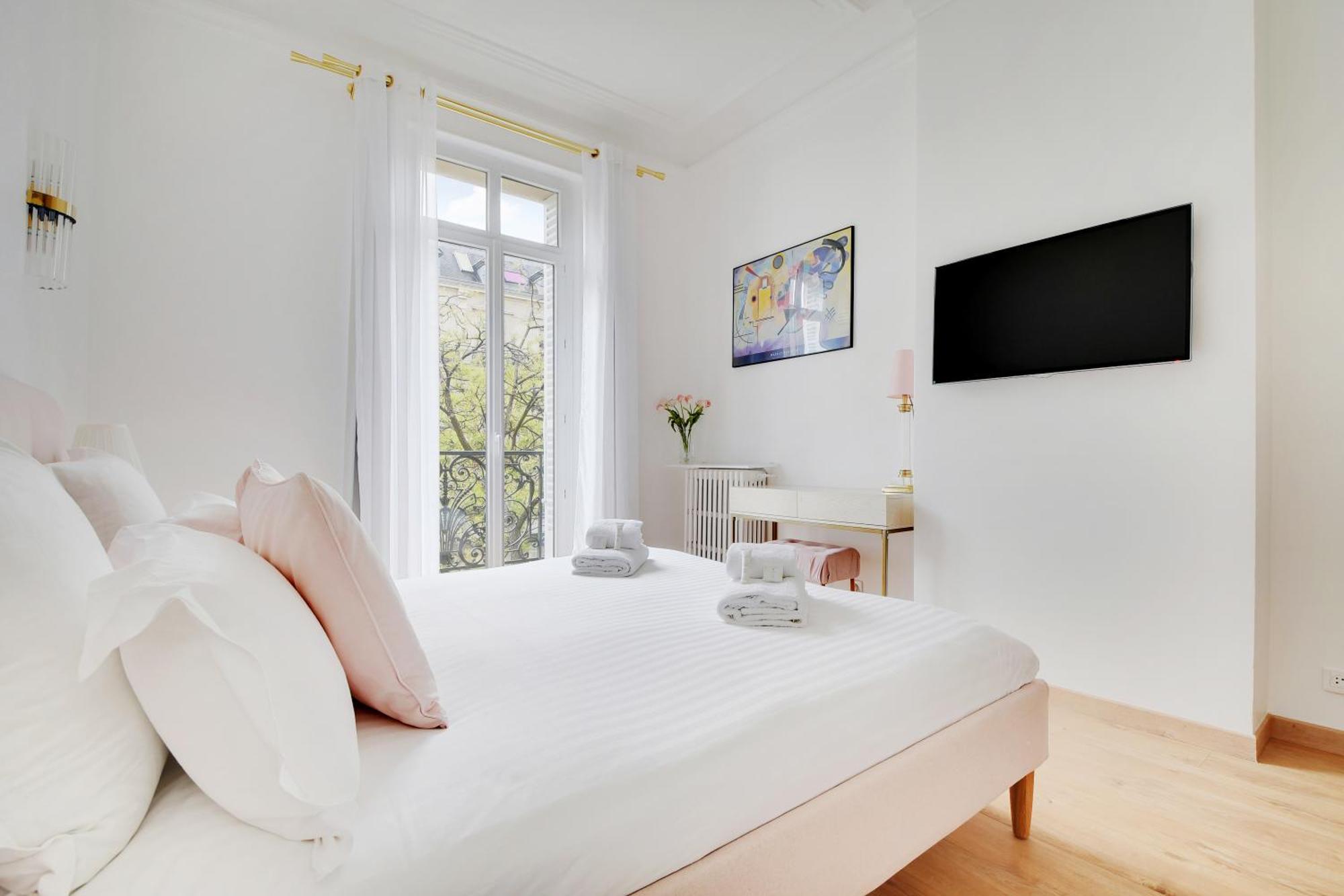 Pick A Flat's In Republique - Avenue De La Republique Apartment *