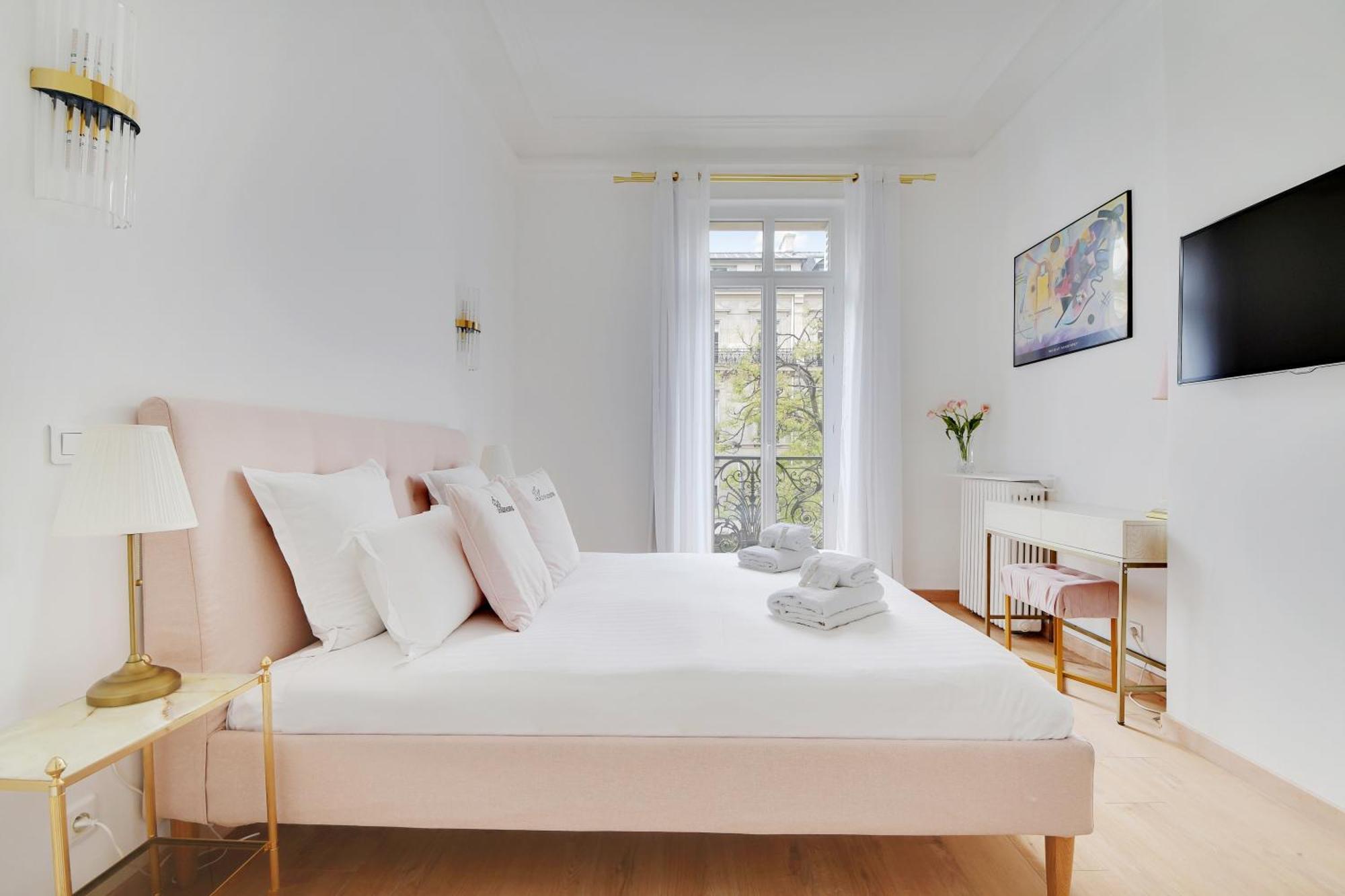 Pick A Flat's In Republique - Avenue De La Republique *